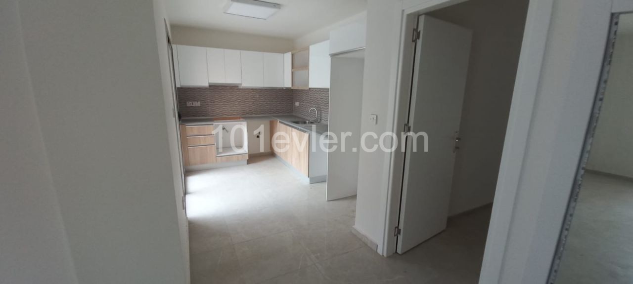 2+1 Flat for Sale with Mountain and Sea View in Kyrenia / Lapta Region ** 