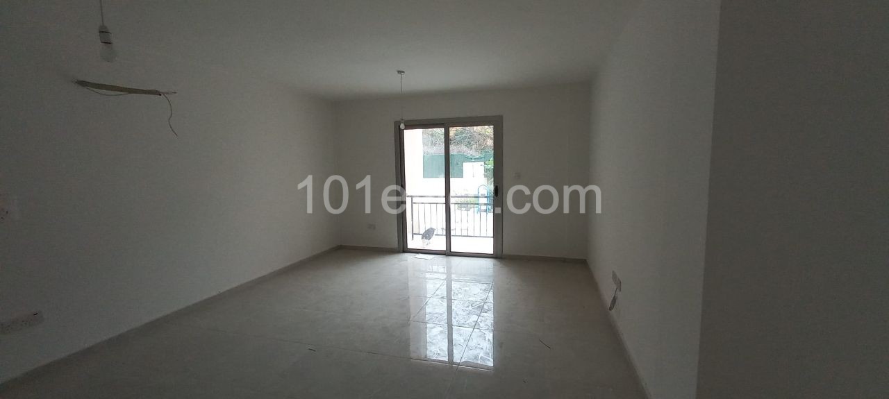 2+1 Flat for Sale with Mountain and Sea View in Kyrenia / Lapta Region ** 