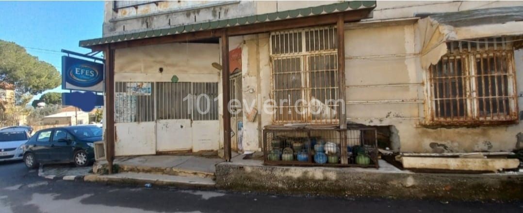 100 m2 Laden zum Verkauf auf Eckgrundstück in Alayköy 70.000 STG