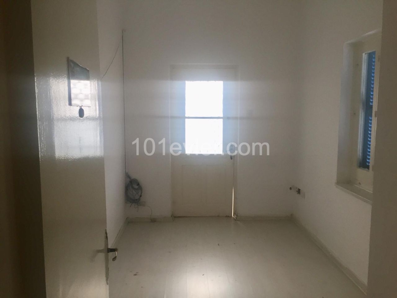 Office To Rent in Köşklüçiftlik, Nicosia