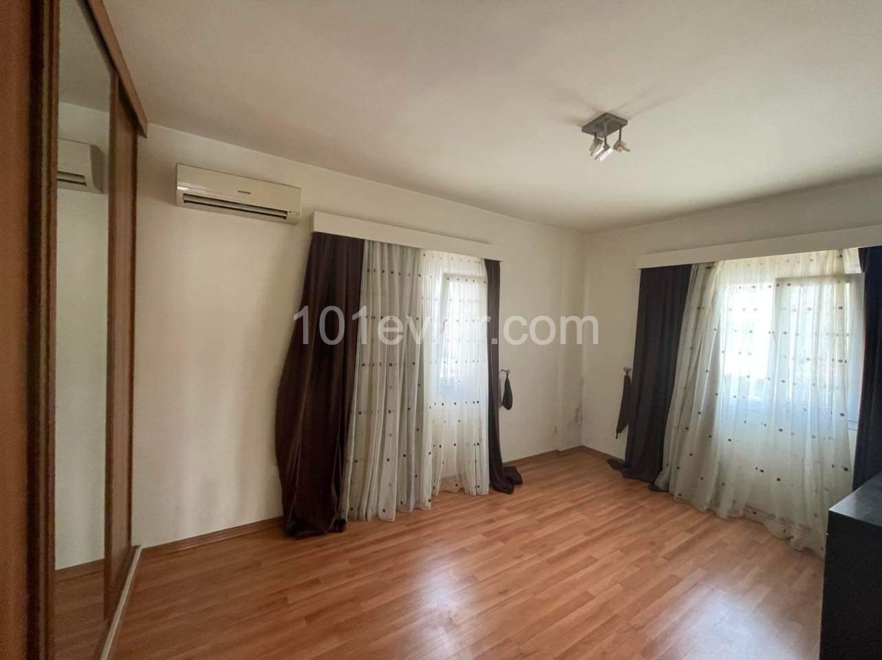 3 BEDROOM FLAT FOR SALE IN NICOSIA YENİKENT AREA 70,000 STG ** 