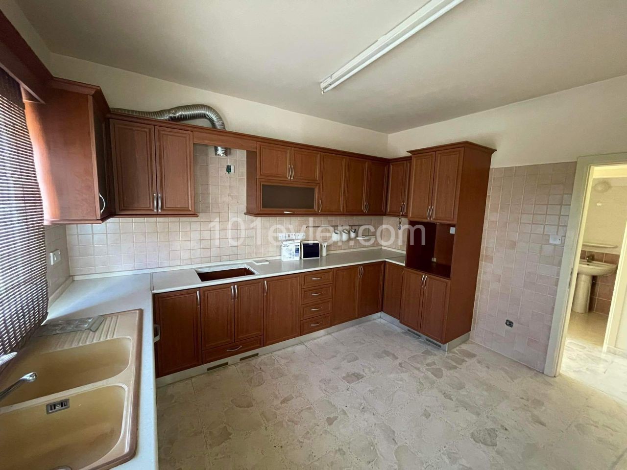 3 BEDROOM FLAT FOR SALE IN NICOSIA YENİKENT AREA 70,000 STG ** 