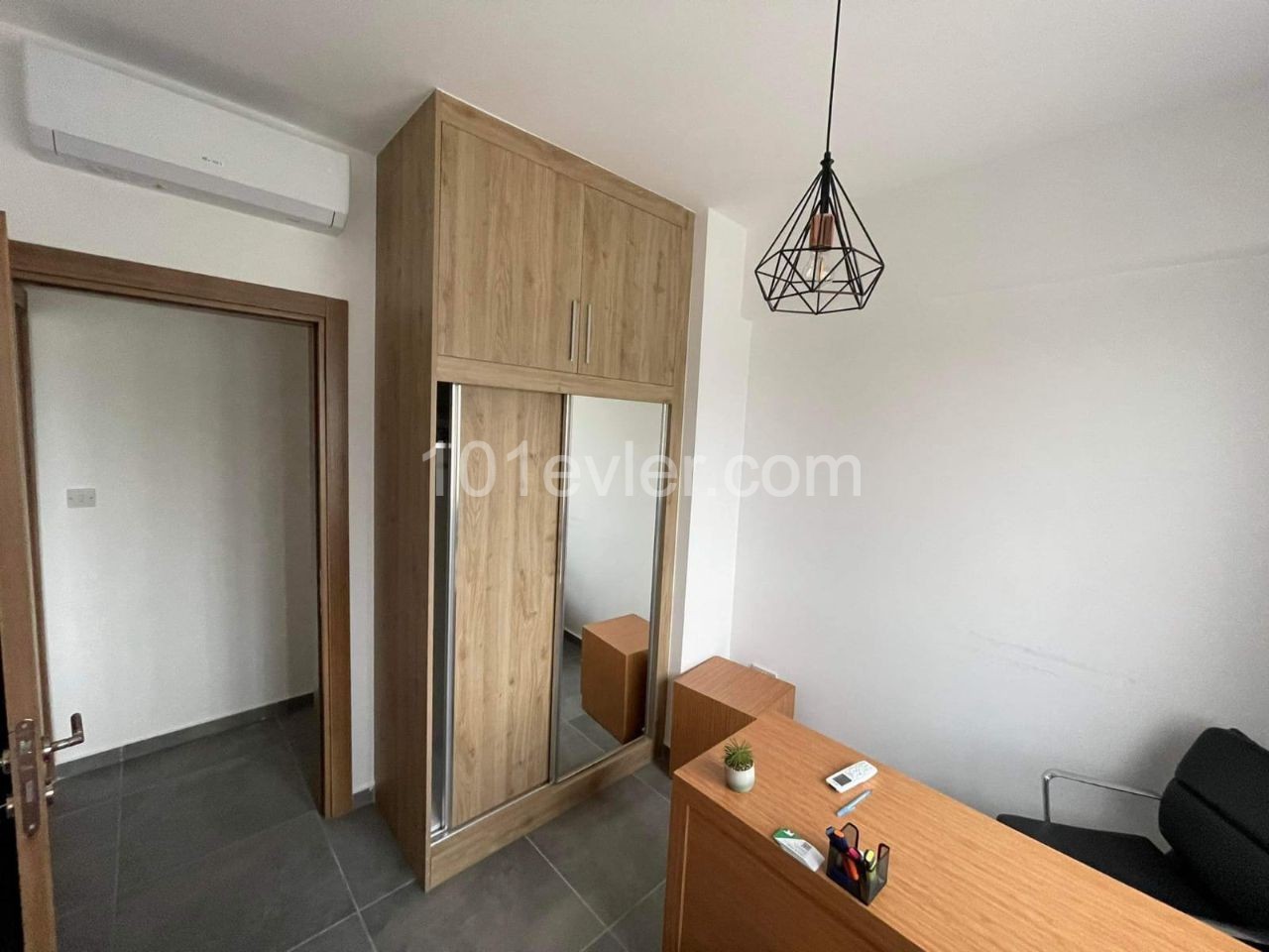 Flat For Sale in Küçük Kaymaklı, Nicosia