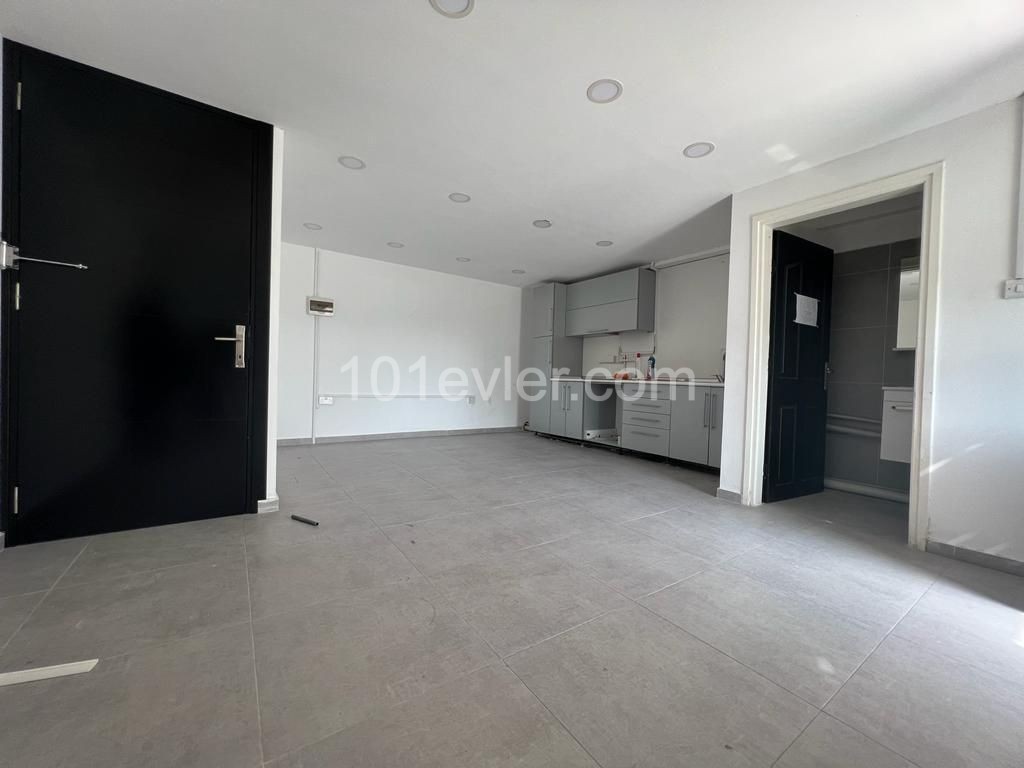 Zu vermieten in Nikosia Kucukkaymakli 360 M2 Bauwerk 2.000 Stg ** 