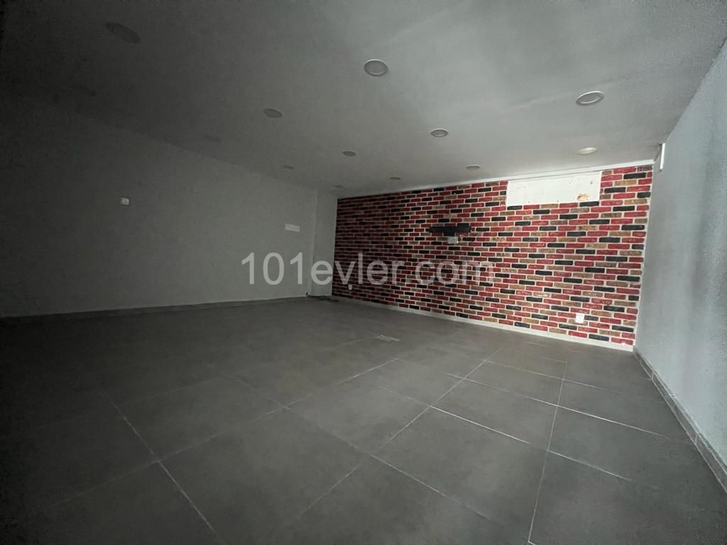 360 M2 Sendeli Workplace For Rent in Nicosia Küçükkaymaklı 2.000 Stg ** 