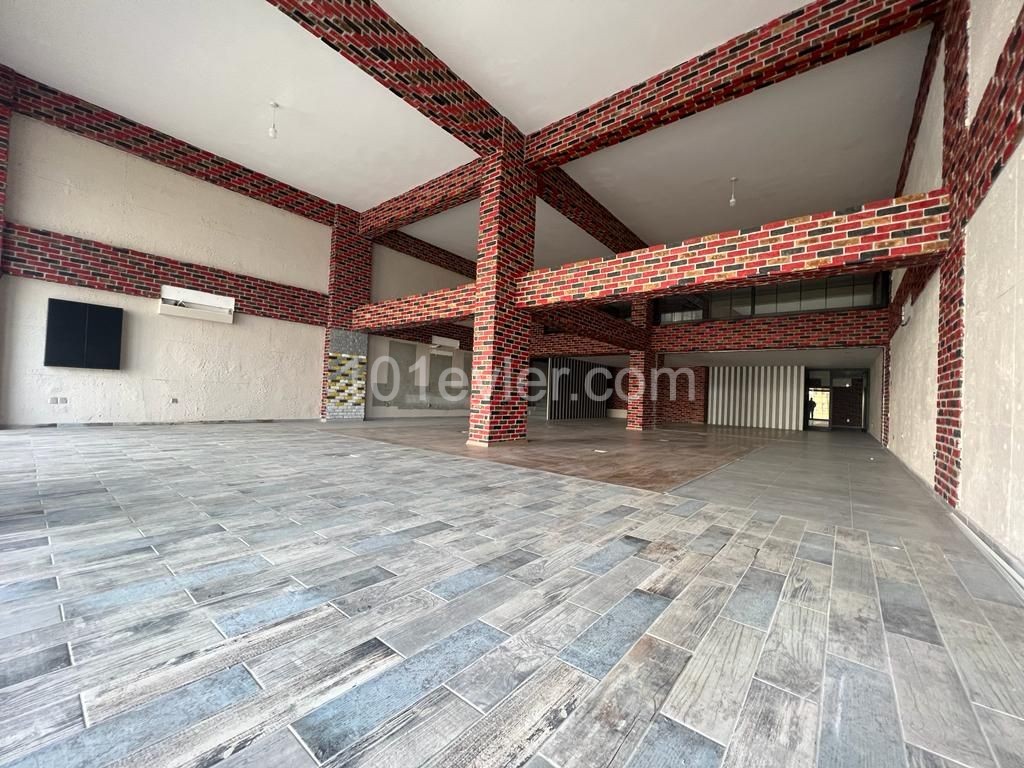 Zu vermieten in Nikosia Kucukkaymakli 360 M2 Bauwerk 2.000 Stg ** 