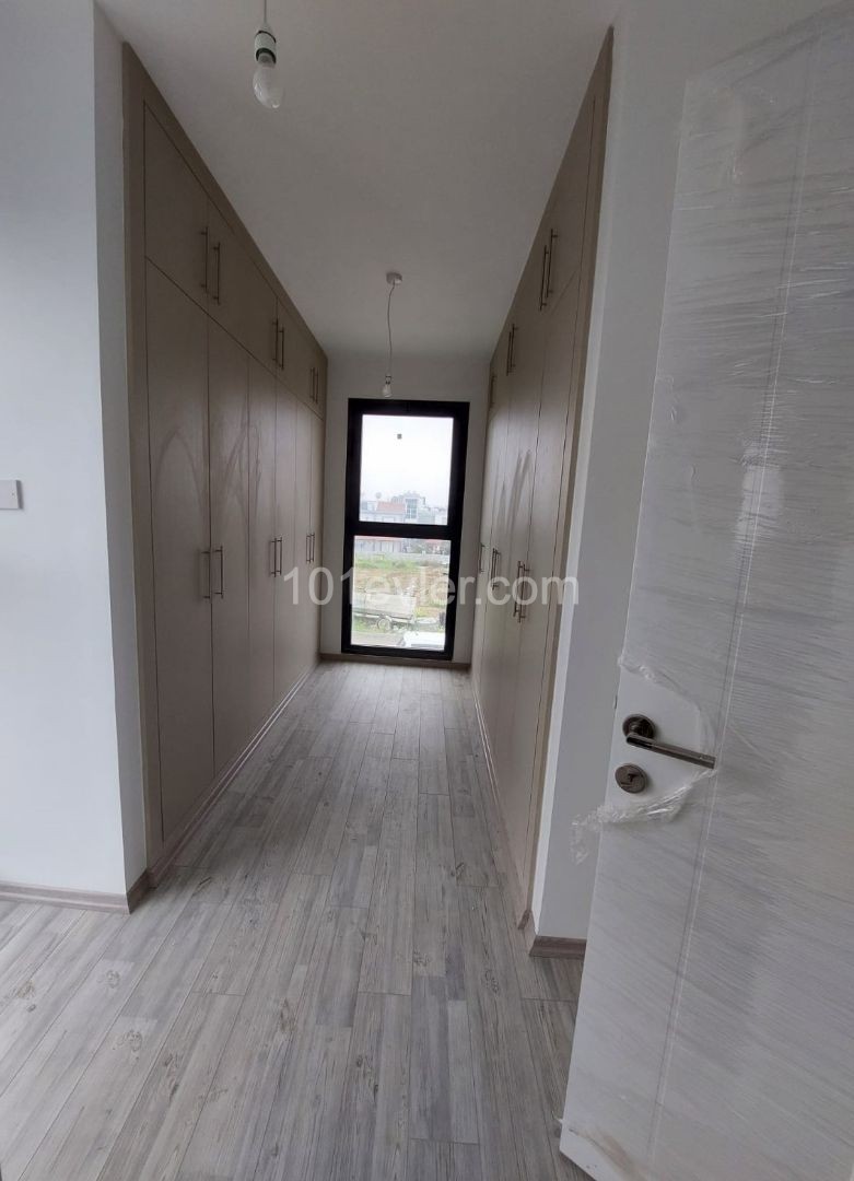 3 Schlafzimmer Duplex Luxusvilla zum Verkauf in Hamitköy ** 