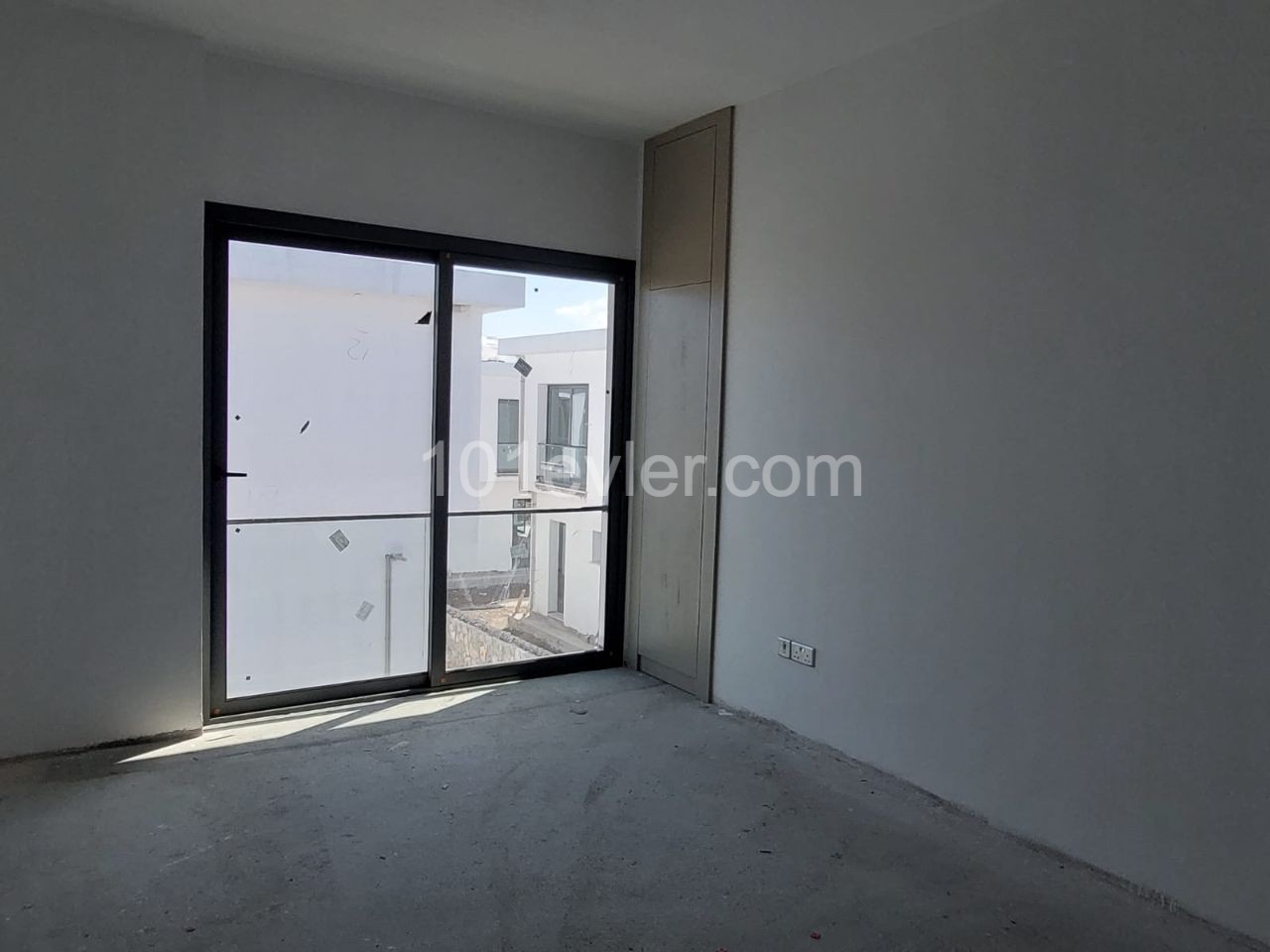 3 Bedroom Detached House For Sale in Dikmen ** 