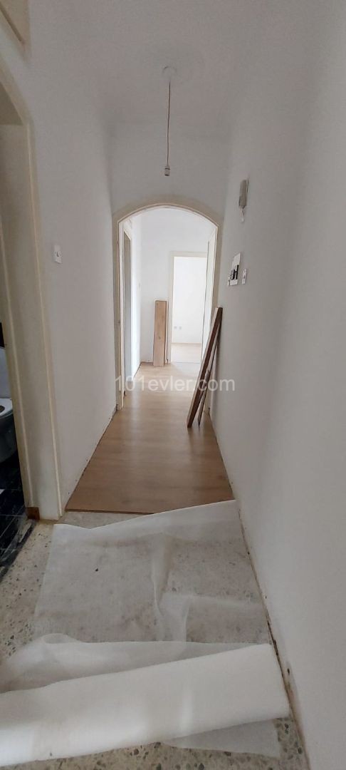 3+1 Türkische Wohnung zum Verkauf in Nikosia Kucuk Kaymakli 53,000 Stg ** 