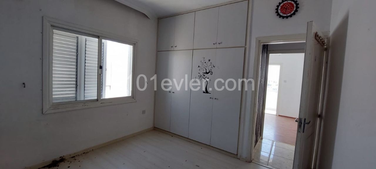 LEFKOŞA / ORTAKÖY'DE 3+1 SATILIK DAİRE 