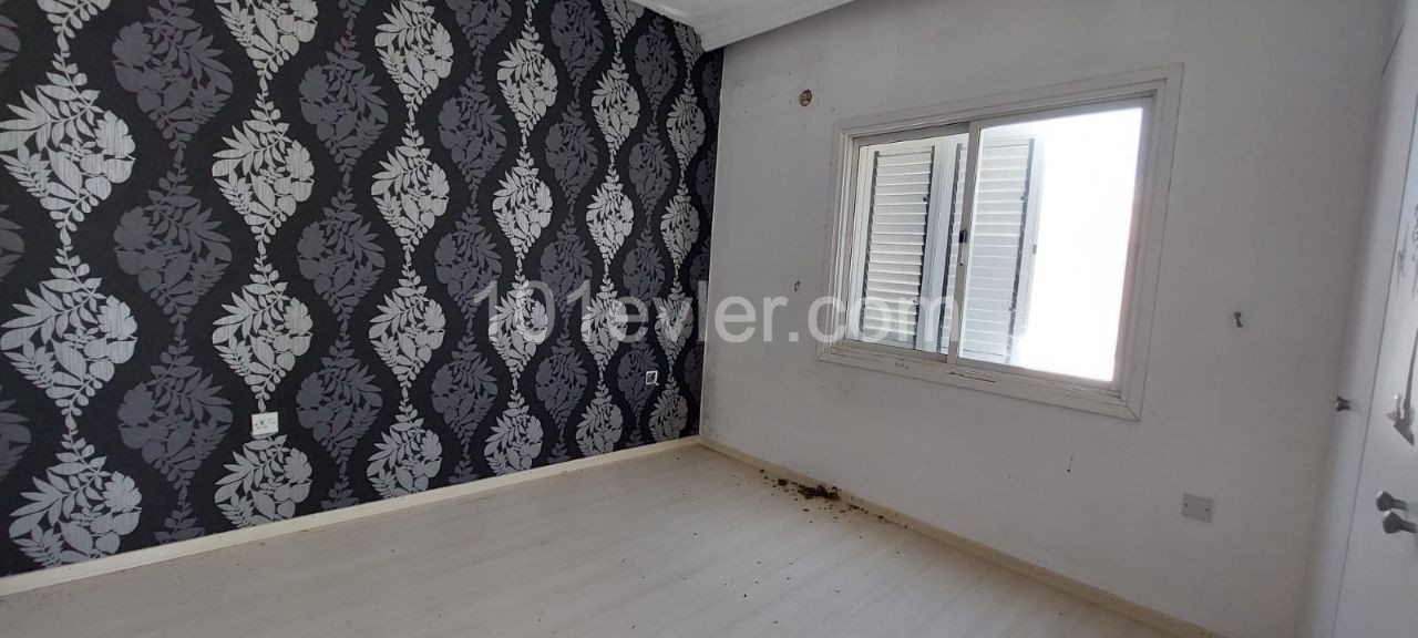 3+1 FLAT FOR SALE IN NICOSIA / ORTAKOY ** 