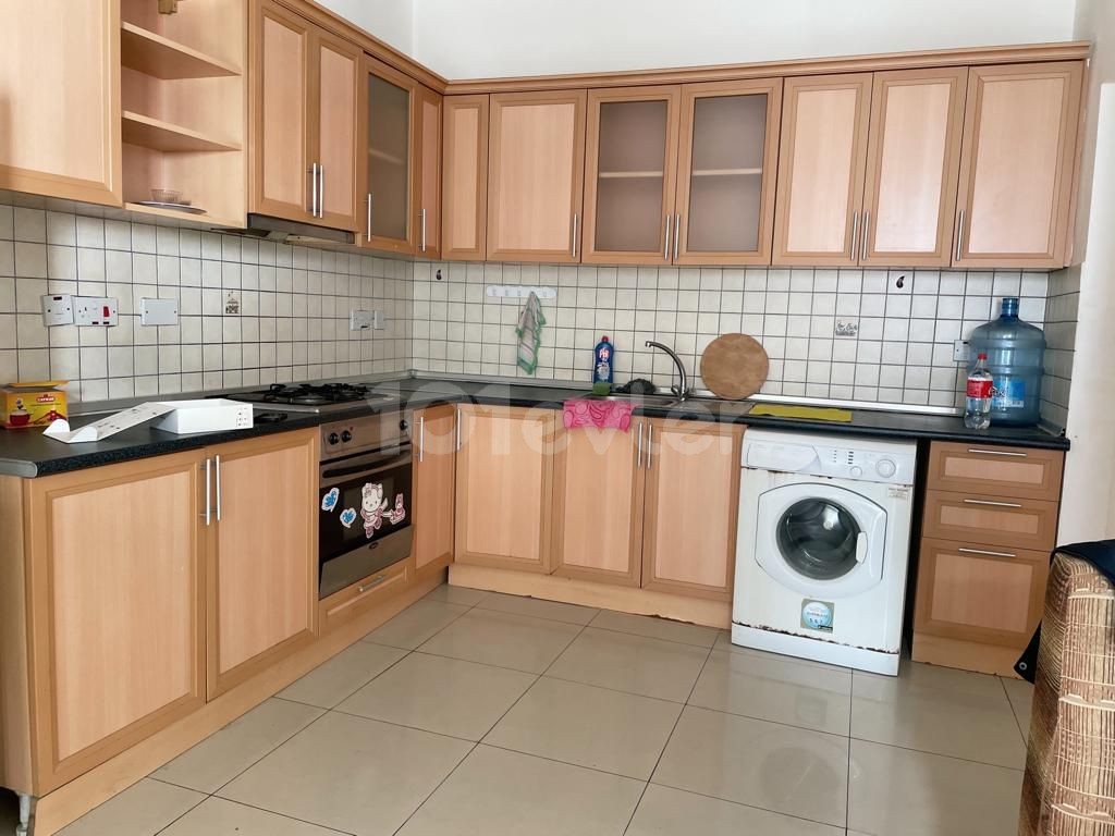 MAĞUSA MERKEZDE 2+1 SATILIK DAİRE