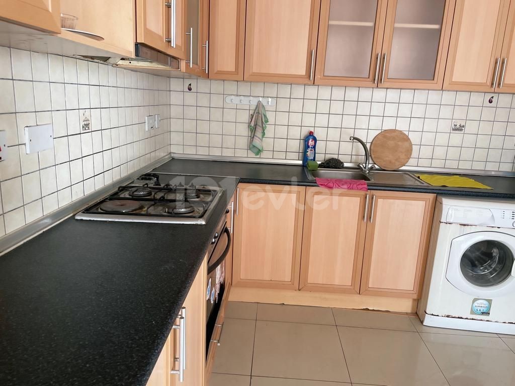 MAĞUSA MERKEZDE 2+1 SATILIK DAİRE