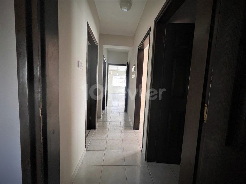 3 +1 TURKISH APARTMENT FOR SALE IN NICOSIA / ORTAKOY ** 