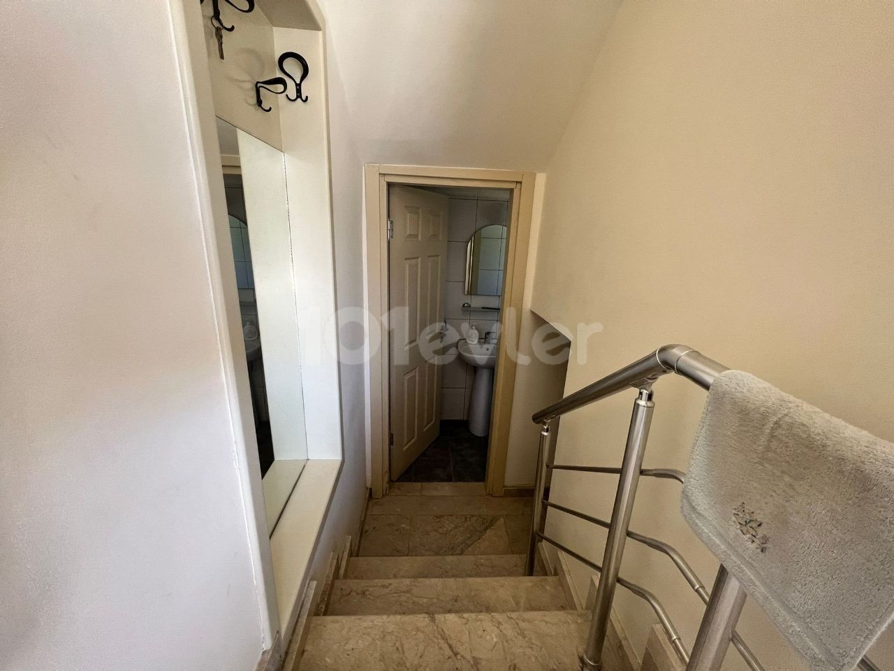 DETACHED FURNISHED DUPLEX HOUSE FOR RENT IN NICOSIA/ORTAKOY ** 