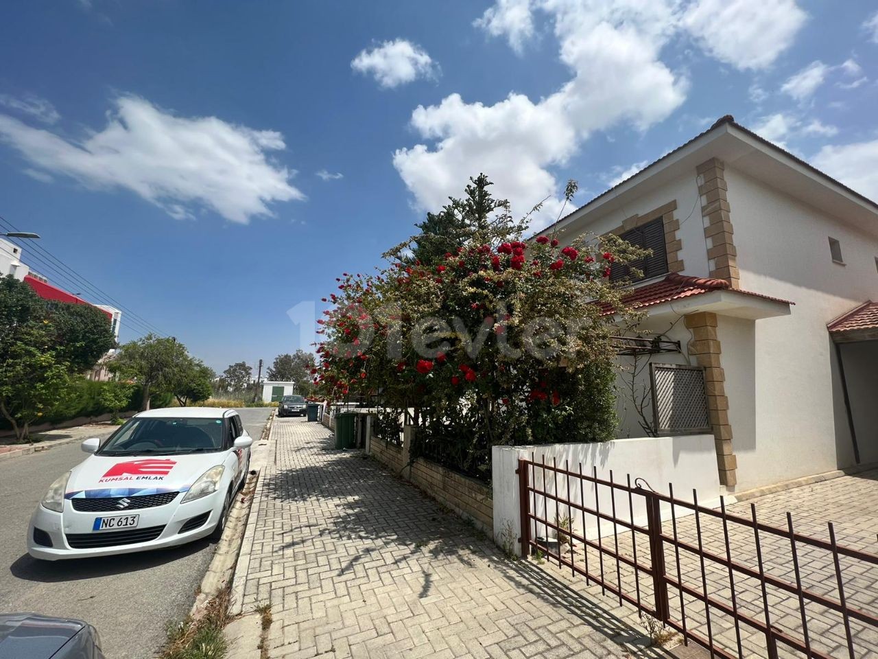 DETACHED FURNISHED DUPLEX HOUSE FOR RENT IN NICOSIA/ORTAKOY ** 