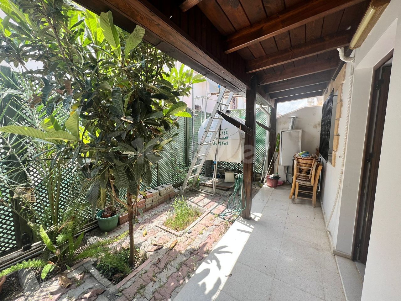 DETACHED FURNISHED DUPLEX HOUSE FOR RENT IN NICOSIA/ORTAKOY ** 