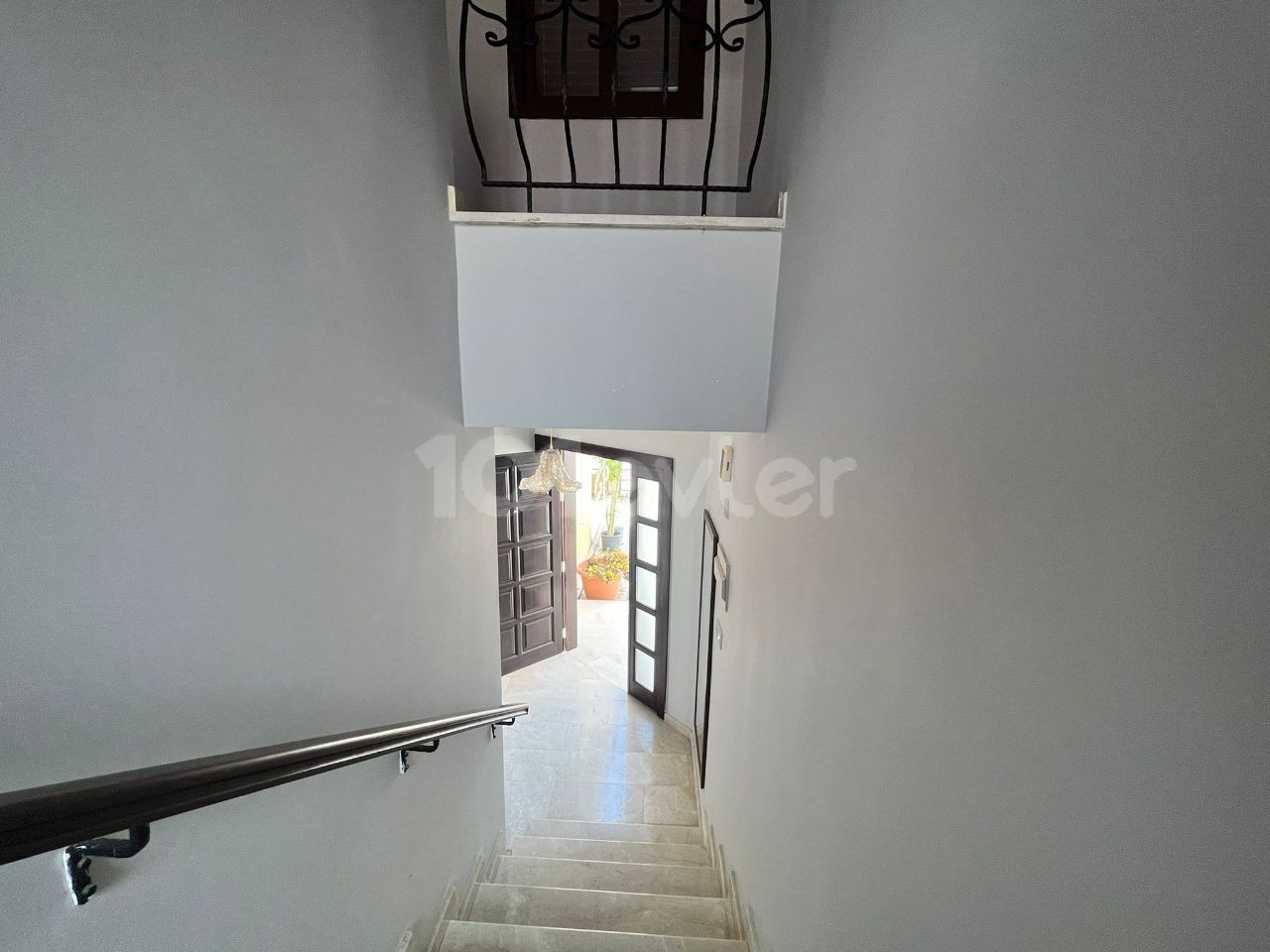 DETACHED FURNISHED DUPLEX HOUSE FOR RENT IN NICOSIA/ORTAKOY ** 