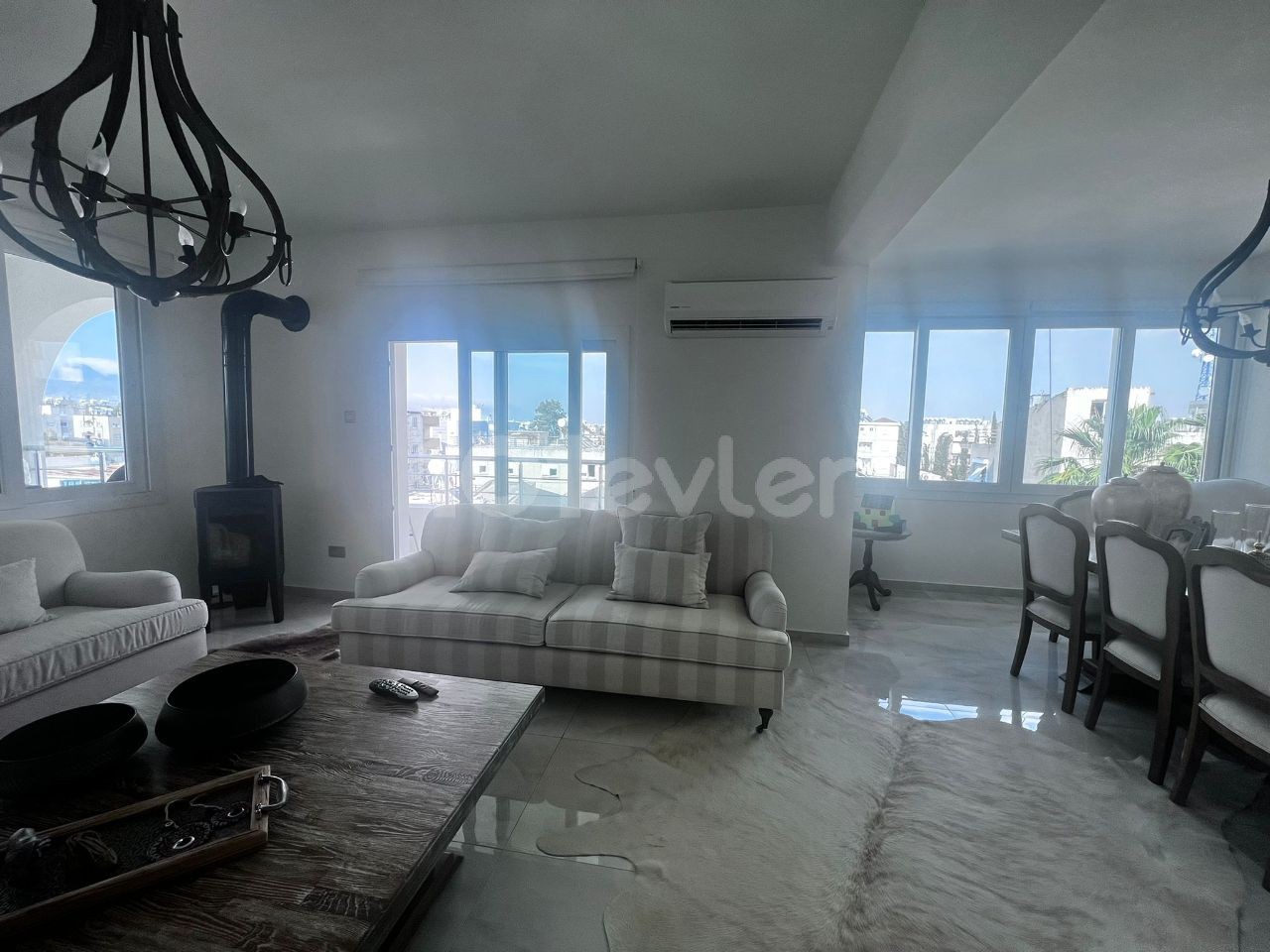 LEFKOŞA / MARMARA BÖLGESİNDE 3+1 160 M2 SATILIK DAİRE