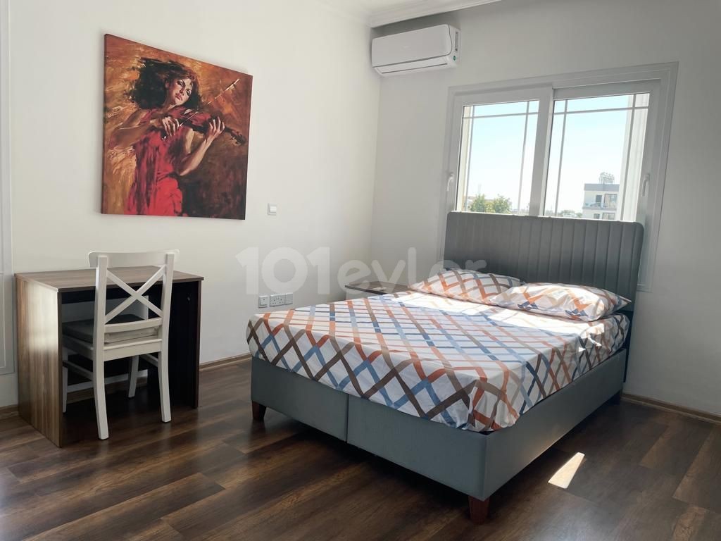 LEFKOŞA/GÖNYELİ BÖLGESİNDE ANA CADDE ÜZERİNDE 3+1 KİRALIK FULL EŞYALI DAİRE