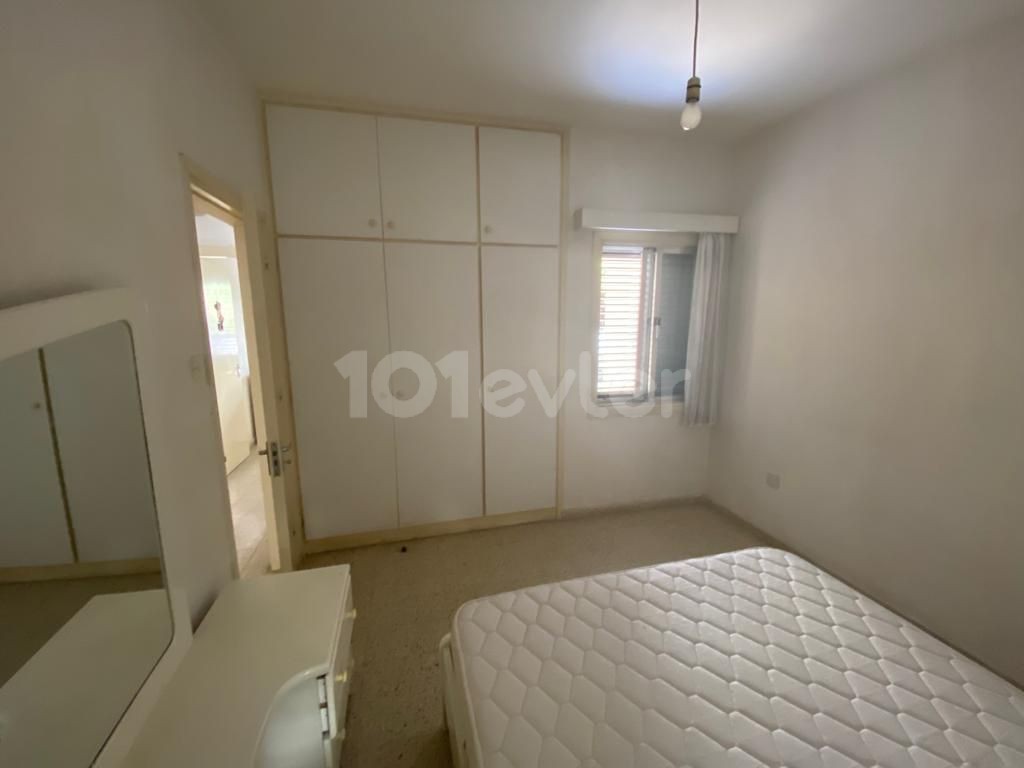 LEFKOŞA ORTAKÖY BÖLGESİN'DE  SATILIK 3+1 ZEMİN KAT DAİRE