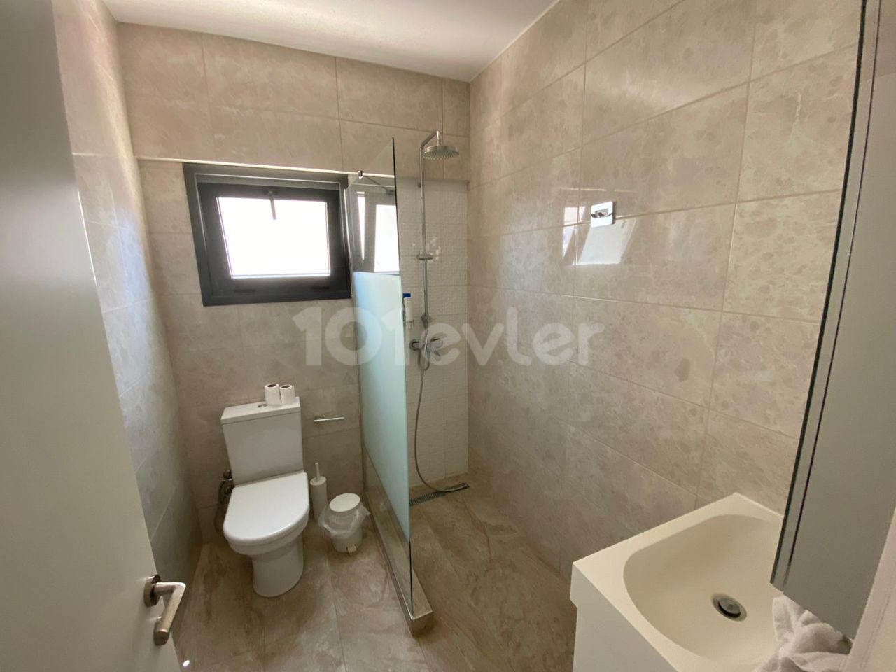 LEFKOŞA KÖŞKLÜÇİFLİK SATILIKI 3+1 LÜX DAİRE