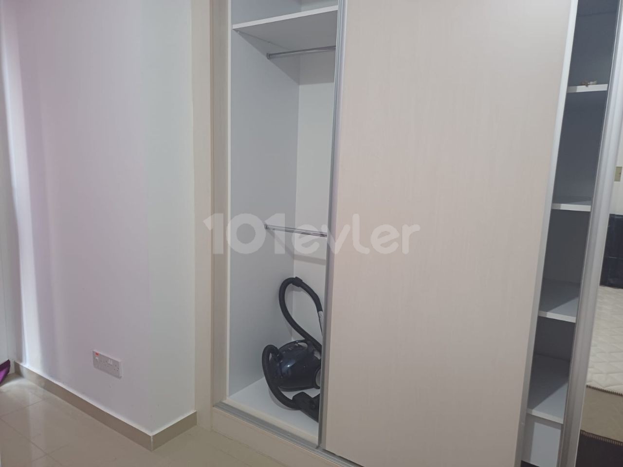 LEFKOŞA GÖNYELİDE  EŞYALI KİRALIK DAİRE