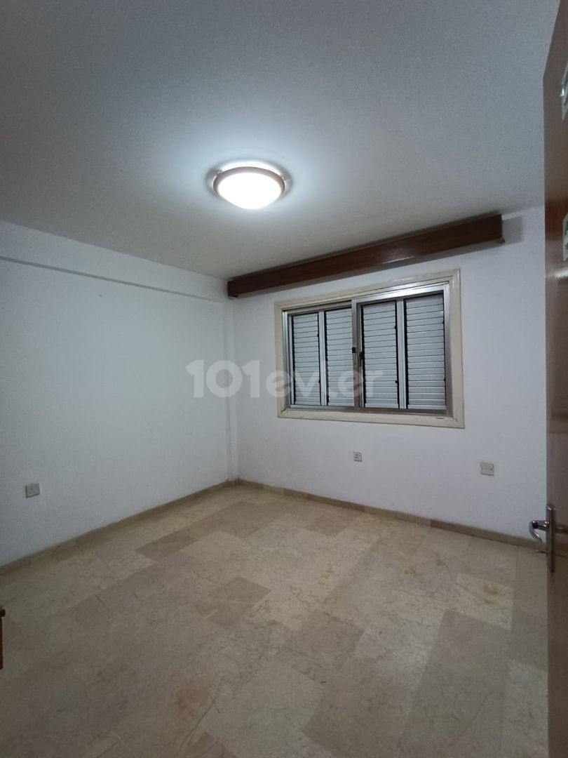 2 + 1 APARTMENT FOR SALE IN KÖŞKLÜÇIFLIK, NICOSIA, 52,000.-GBP ** 