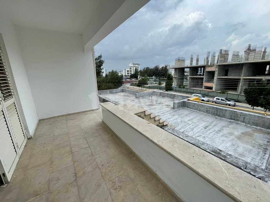 300 M2 1 FLOOR MADE OF TURKISH GOODS IN GÖNYELI. APARTMENTS FOR SALE ** 