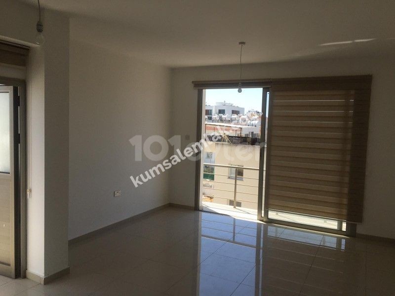 3 Bedroom Unfurnished Apartment for Rent in Nicosia Kizilbaş 300 £ with Monthly Payment ** 