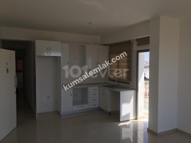 3 Bedroom Unfurnished Apartment for Rent in Nicosia Kizilbaş 300 £ with Monthly Payment ** 