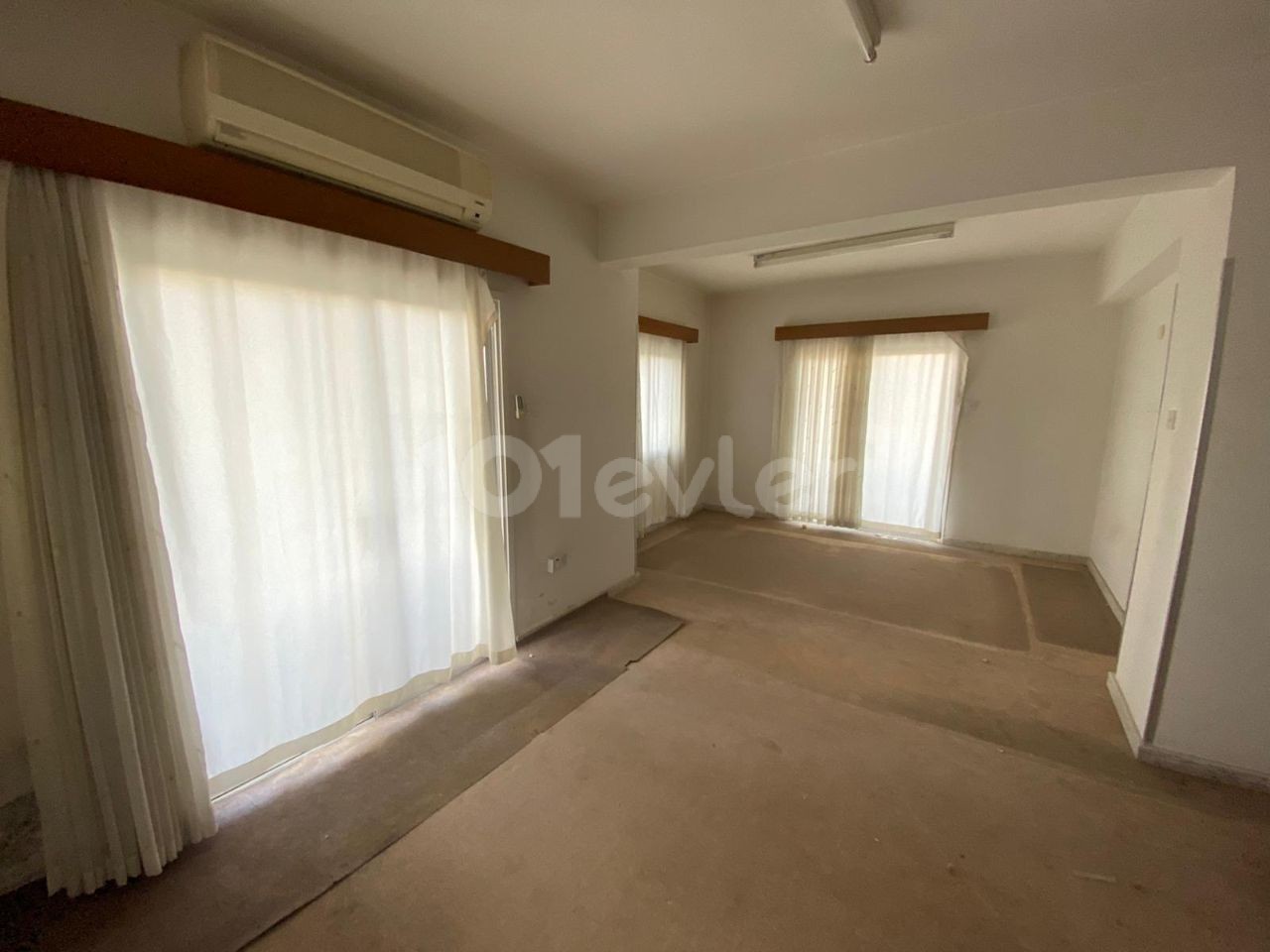 LEFKOŞA KÖŞLÜÇİFTLİKTE 1ST FLOOR 3+1 TURKISH FINANCIAL APARTMENT FOR SALE