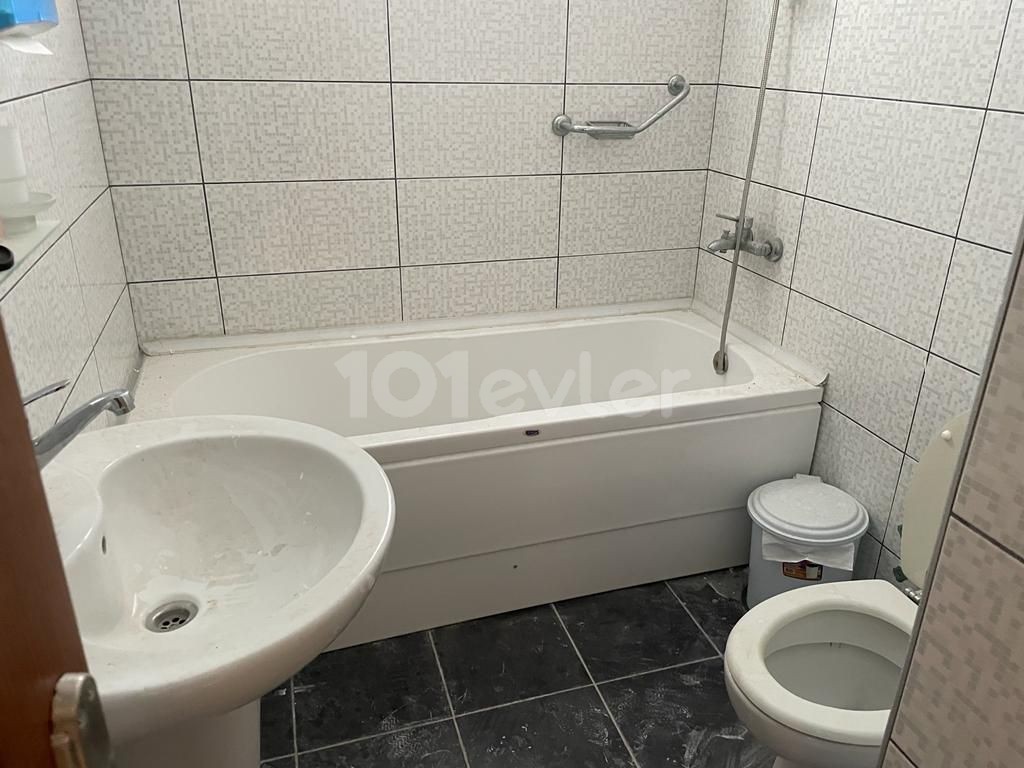 Flat To Rent in Küçük Kaymaklı, Nicosia