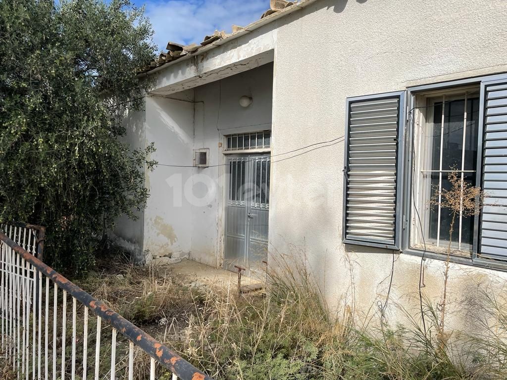 Detached House For Sale in Geçitkale, Famagusta