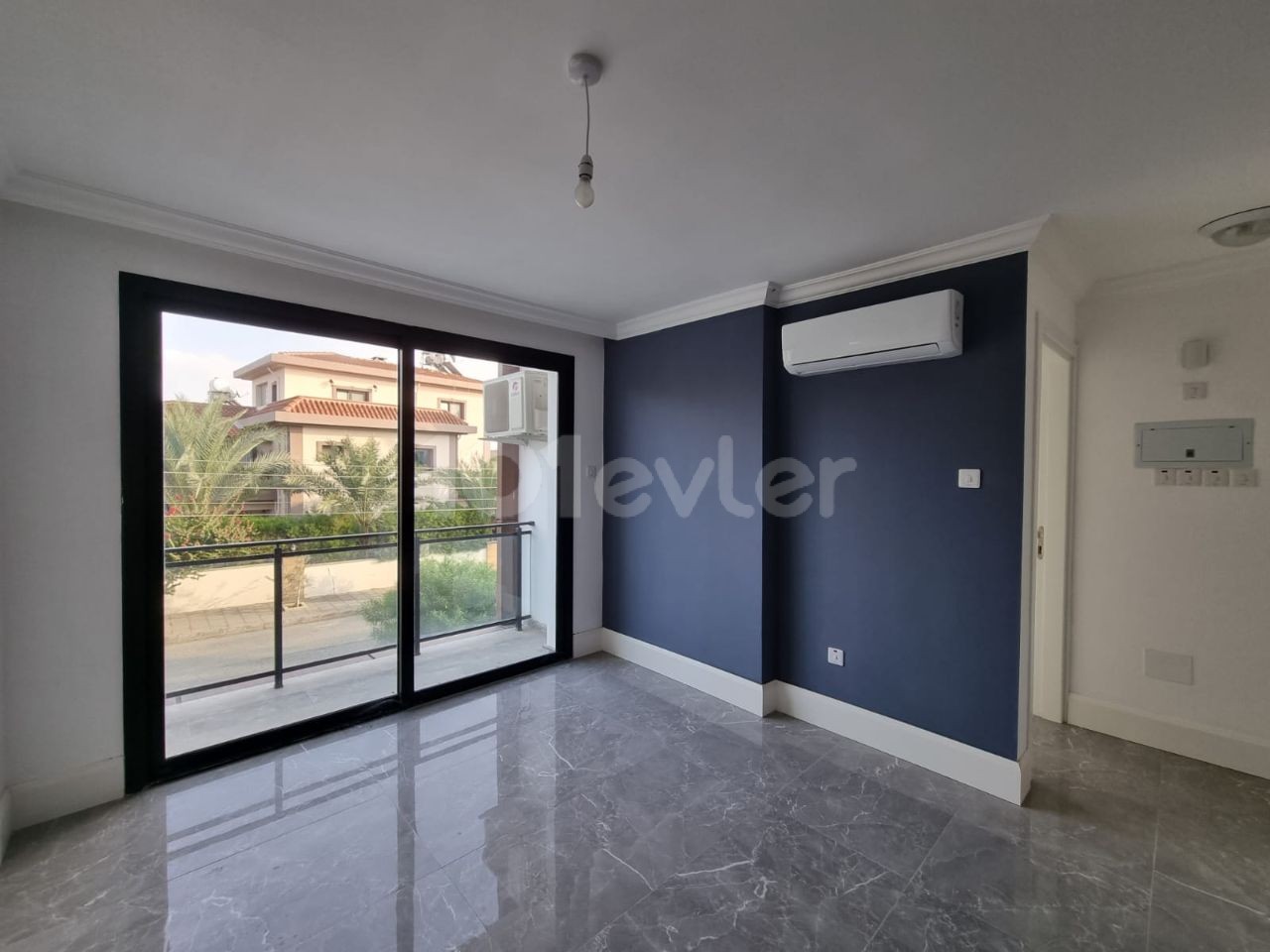 Flat To Rent in Dumlupınar, Nicosia