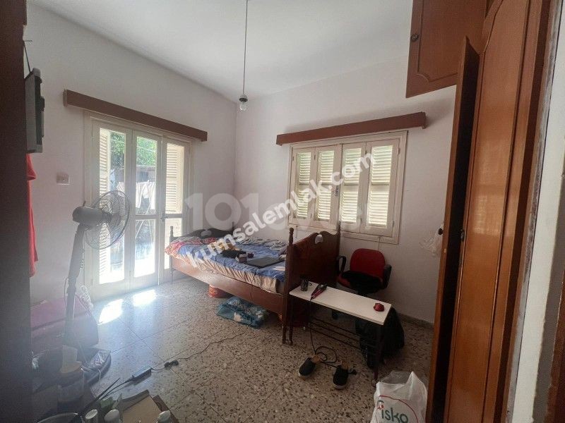 3+1 Turkish Property Ground Floor Apartment for Sale in Nicosia / Marmara District