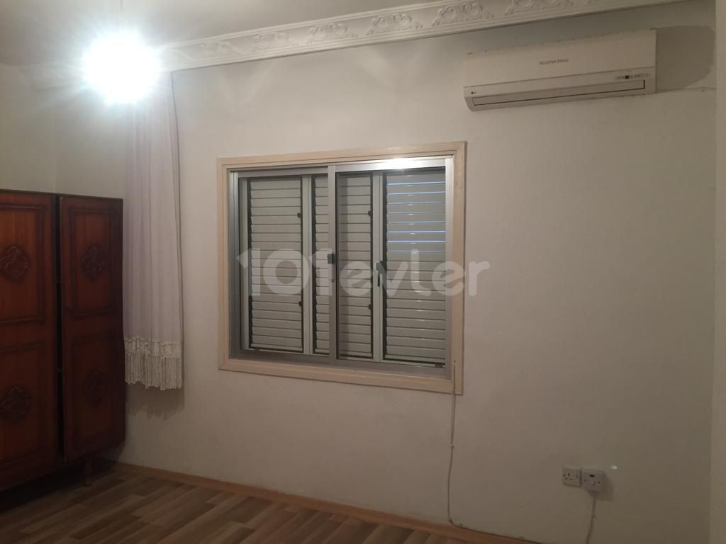 LEFKOŞA METEHAN KİRALIK DAİRE 3+1 EŞYASIZ