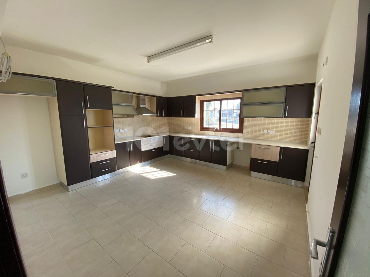 Detached House To Rent in Hamitköy, Nicosia