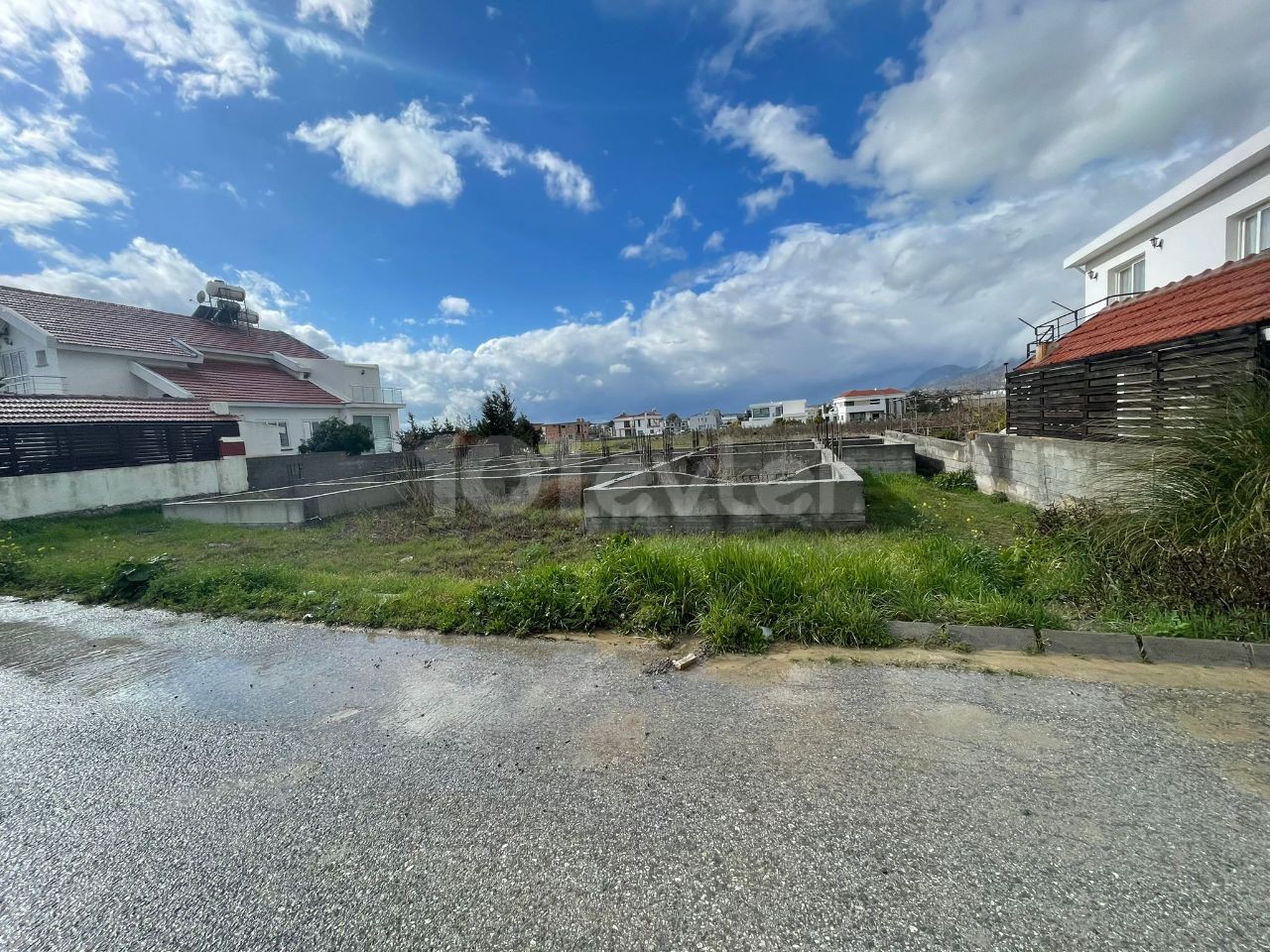 LAND ZU VERKAUFEN IN GUINEA BOSPHORUS