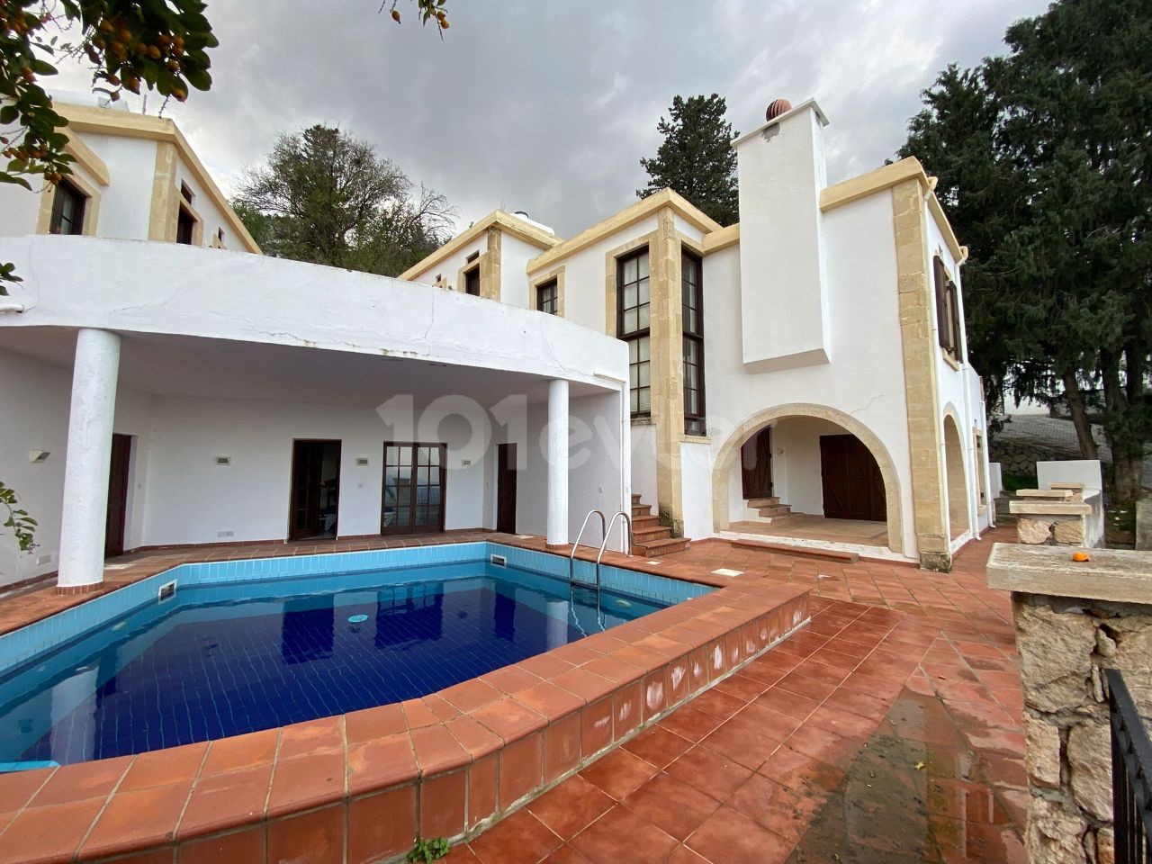 DUPLEX VILLA FOR SALE IN GUINEA BELLAPAİS AREA