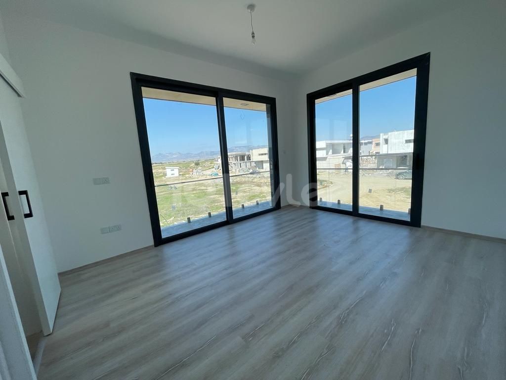 Modern design villa for sale in Yenikent ready to move in ** 