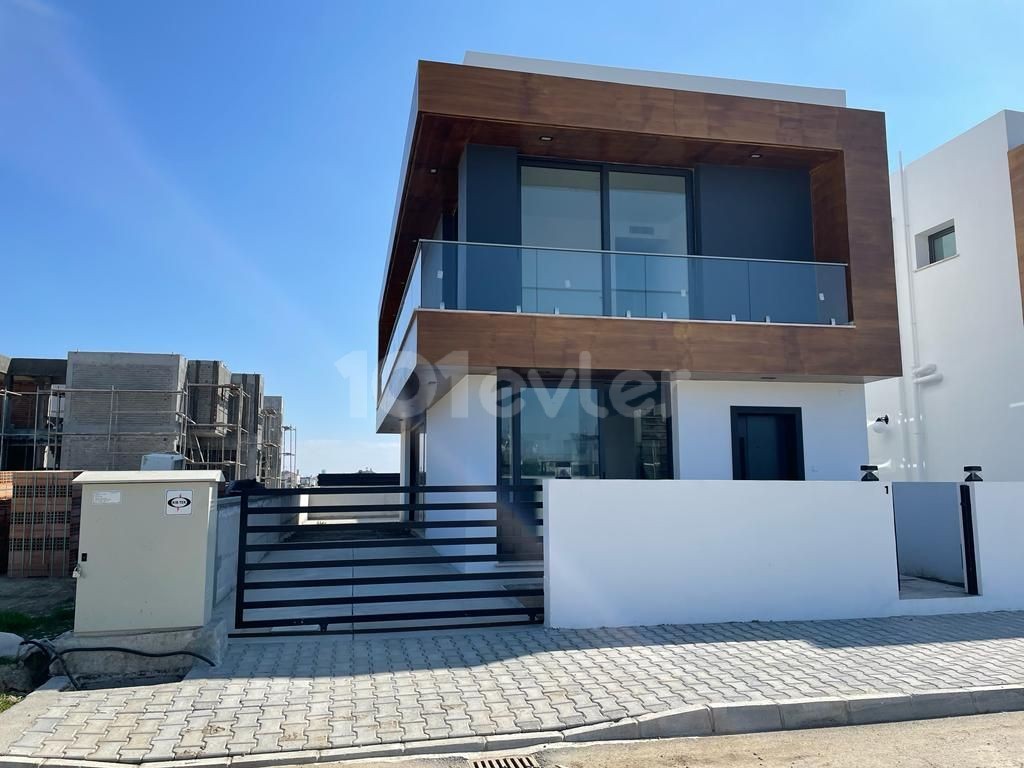 Modern design villa for sale in Yenikent ready to move in ** 