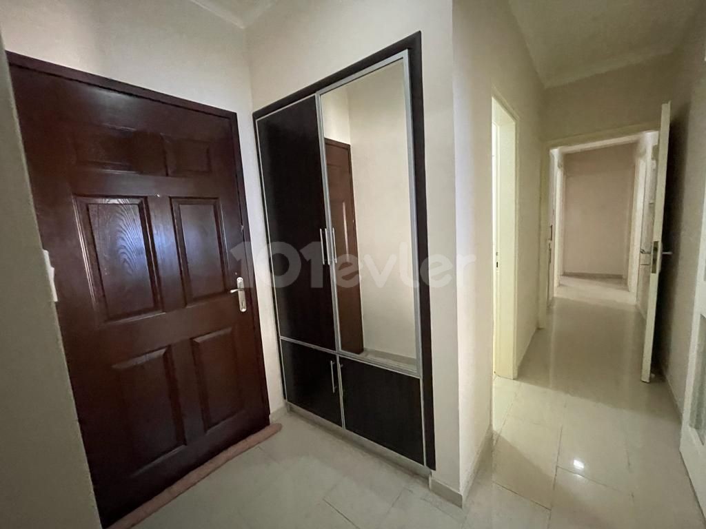 3+1 APARTMENT FOR SALE IN KÜÇÜK KAYMAKLI REGION OF LEFKOŞA