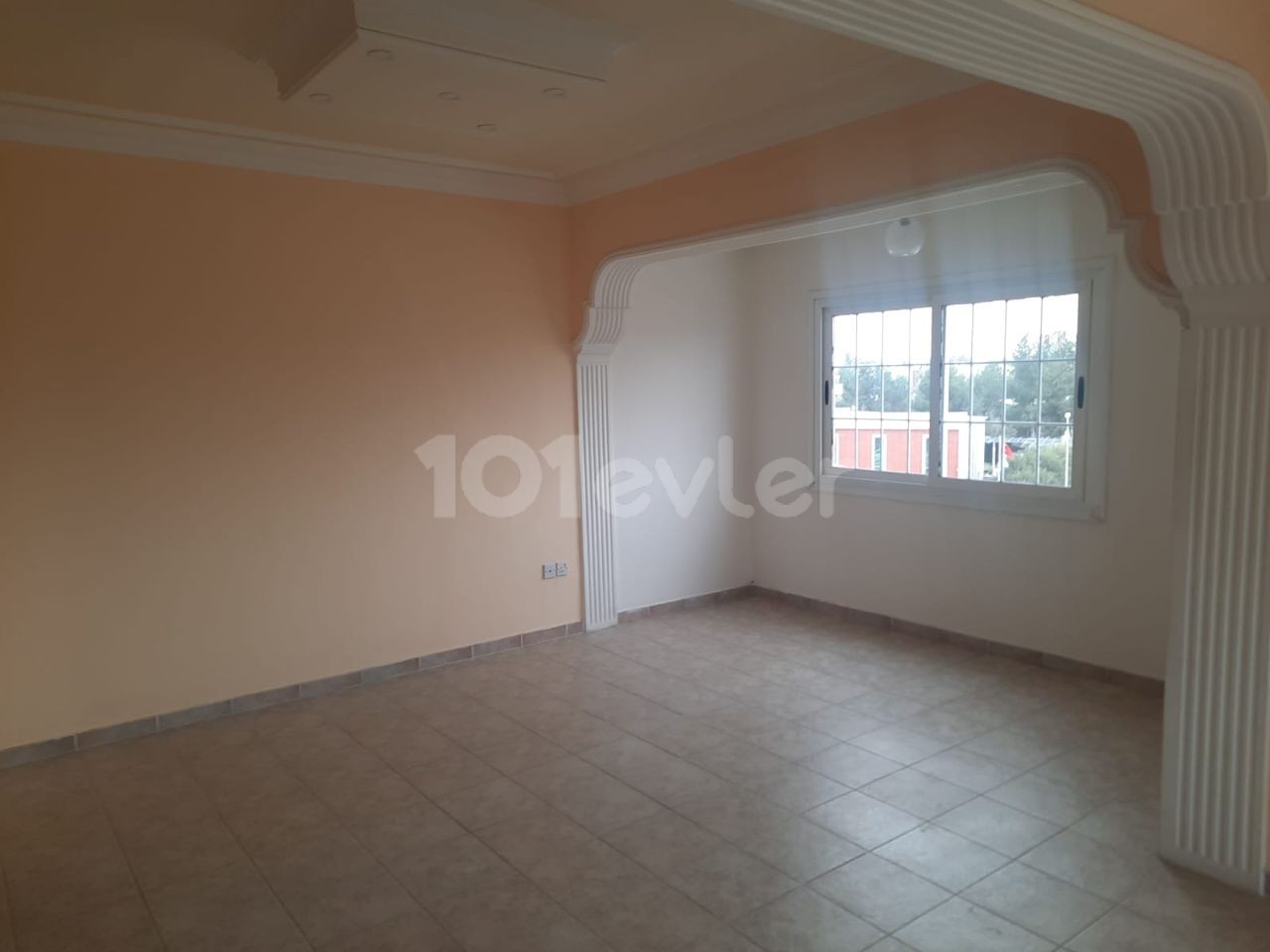 LEFKOŞA KIZILBAŞTA 3+1 APARTMENT FOR RENT SUITABLE FOR OFFICE