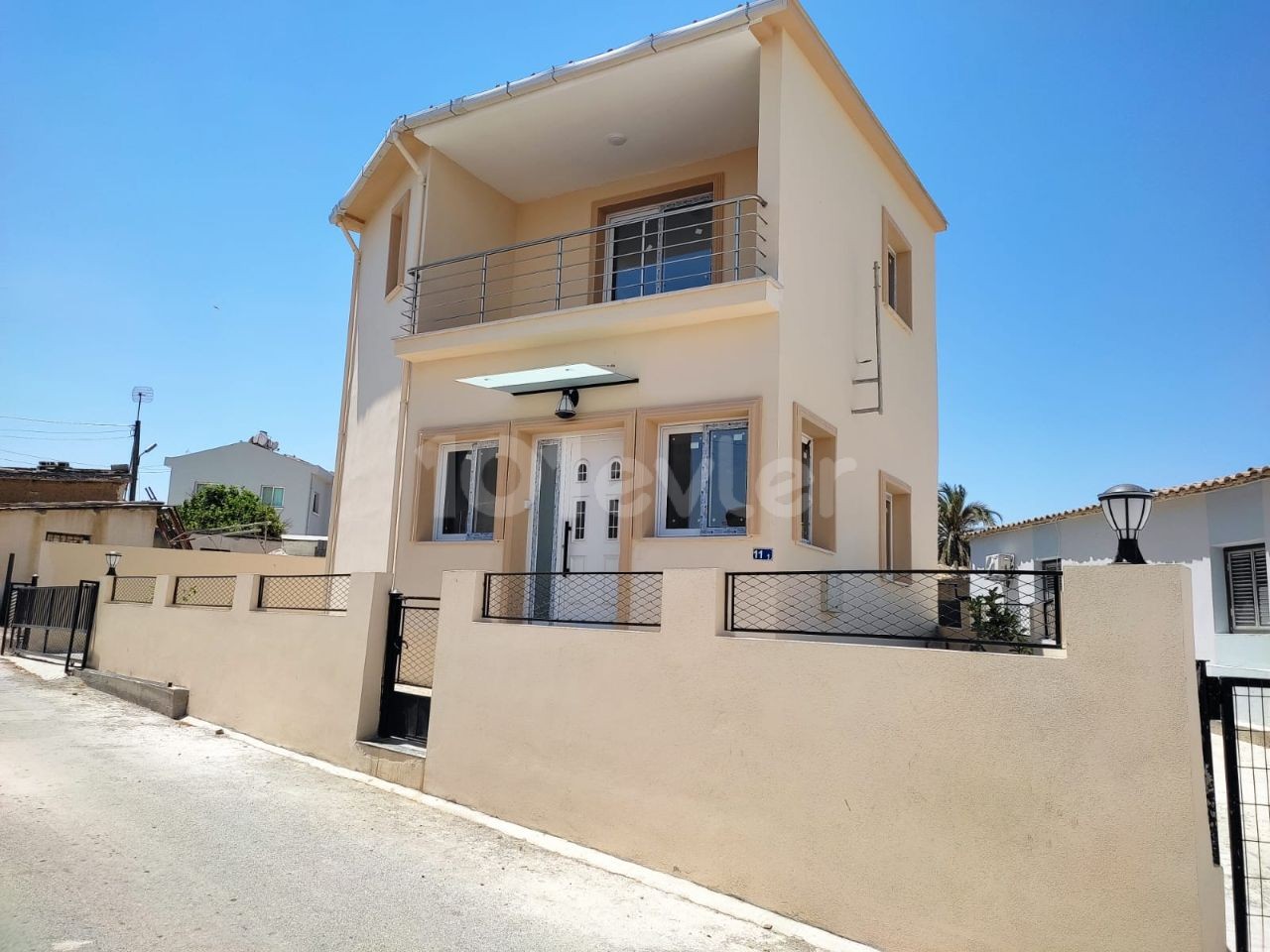 Detached House For Sale in Meriç, Nicosia