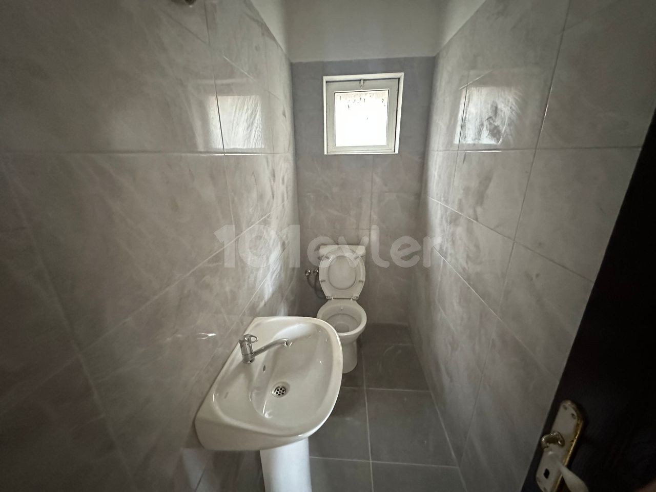 GÖNYELİDE SATILIK TÜRK MALI 3+1 DAİRE