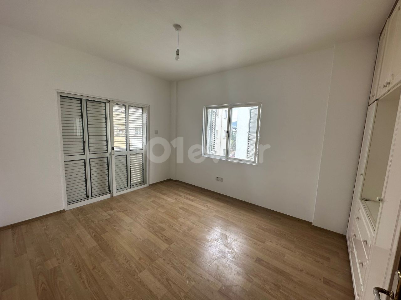 TURKISH FINANCIAL 3+1 APARTMENT FOR SALE IN GÖNYELI