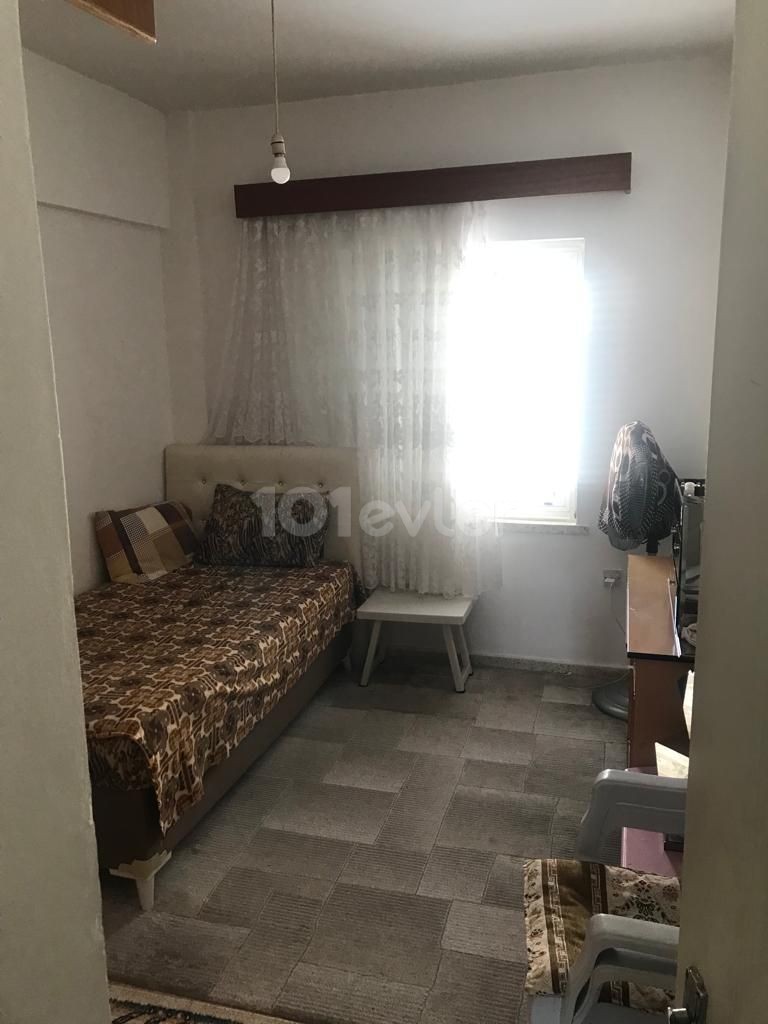 LEFKOŞA KÜÇÜK KAYMAKLI BÖLGESİNDE SATILIK DAİRE