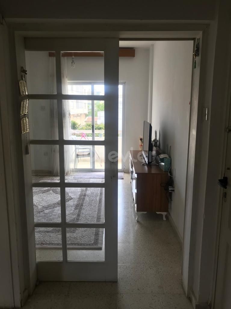 LEFKOŞA KÜÇÜK KAYMAKLI BÖLGESİNDE SATILIK DAİRE