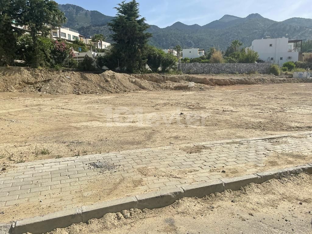 LAND FOR SALE IN KYRENIA ÇATALKOY REGION WITH MOUNTAIN SEA VIEW